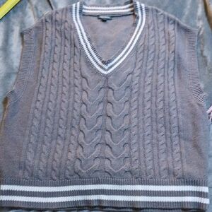 Gray Cable Knit Men's Sweater Vest